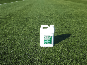 Agrispon organic fertilizer on the rye grass at Apex Oval, Dubbo in Australia.